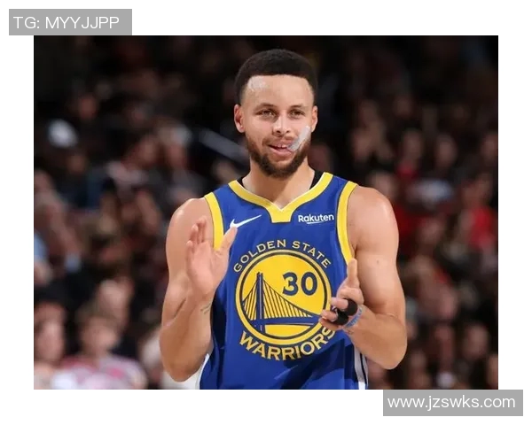 足球巨星独自领航球队崛起成就传奇一人一城的荣耀与挑战